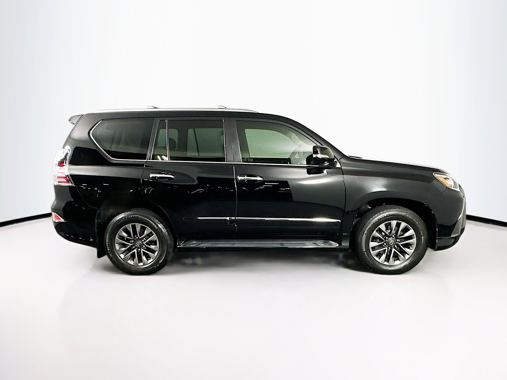 Used 2014 Lexus GX 460 Luxury image 10