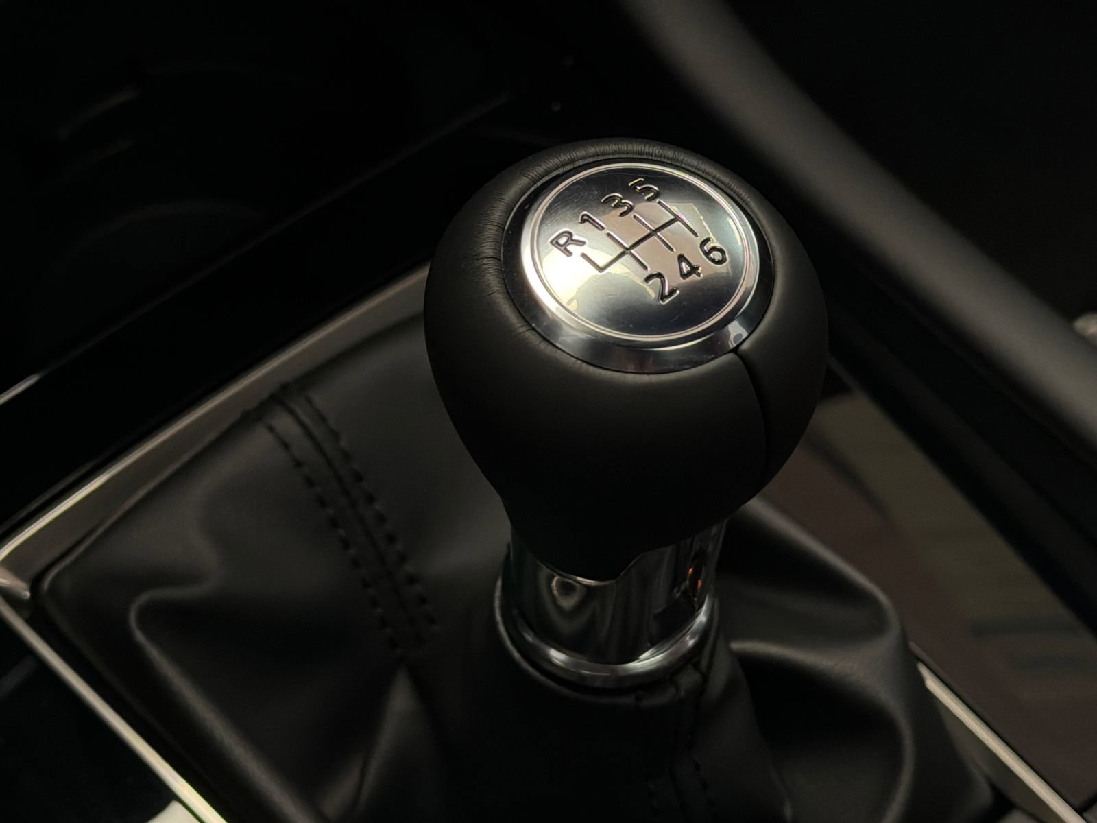 New 2026 MAZDA MAZDA3 2.5 S Hatchback w/ Premium Pkg image 29