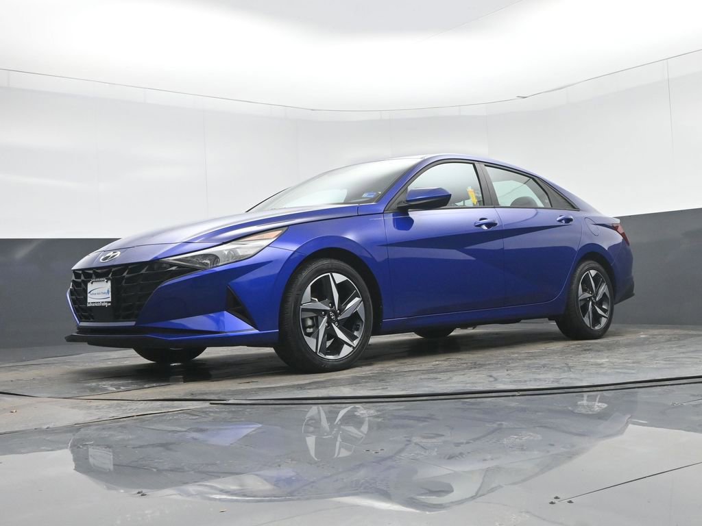 Used 2023 Hyundai Elantra SEL w/ Convenience Package FWD image 52