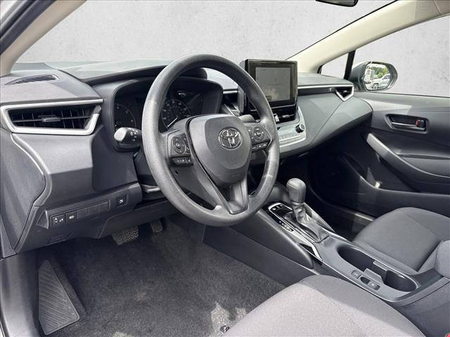 Used 2023 Toyota Corolla LE FWD image 9
