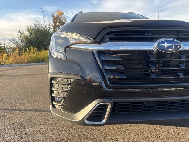 Used 2025 Subaru Ascent Touring w/ Popular Package #1 image 9
