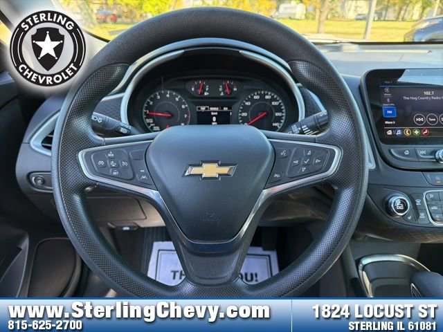 Used 2023 Chevrolet Malibu LT FWD image 15