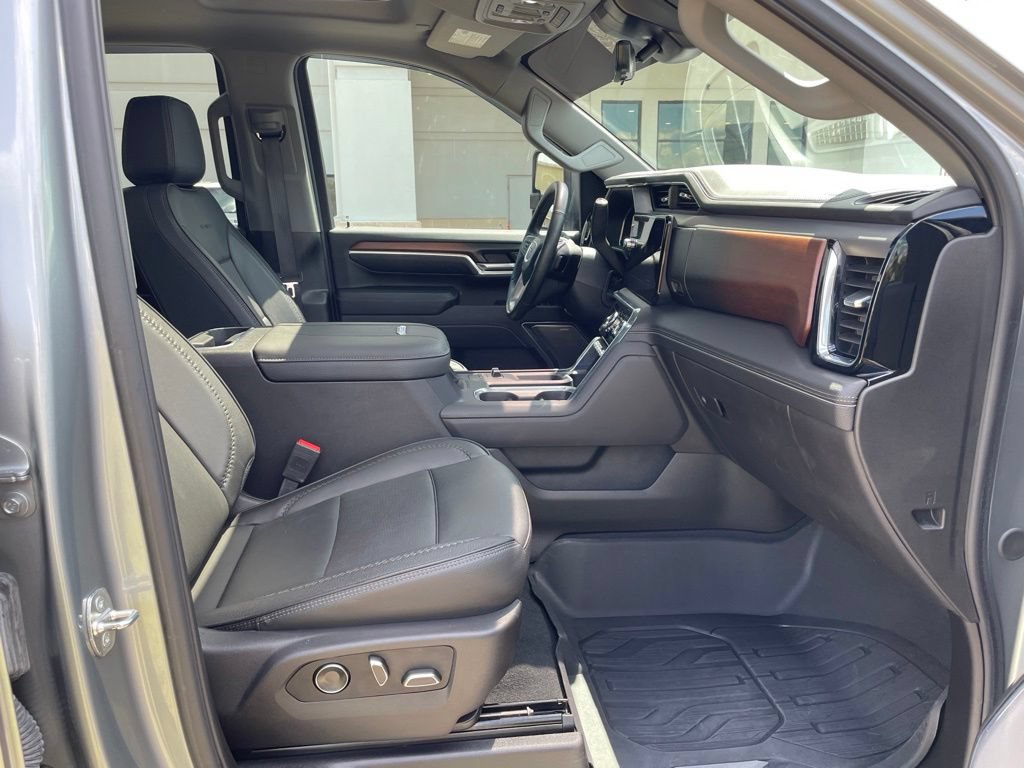 Used 2024 GMC Sierra 2500 Denali w/ Denali Reserve Package AWD/4WD image 40
