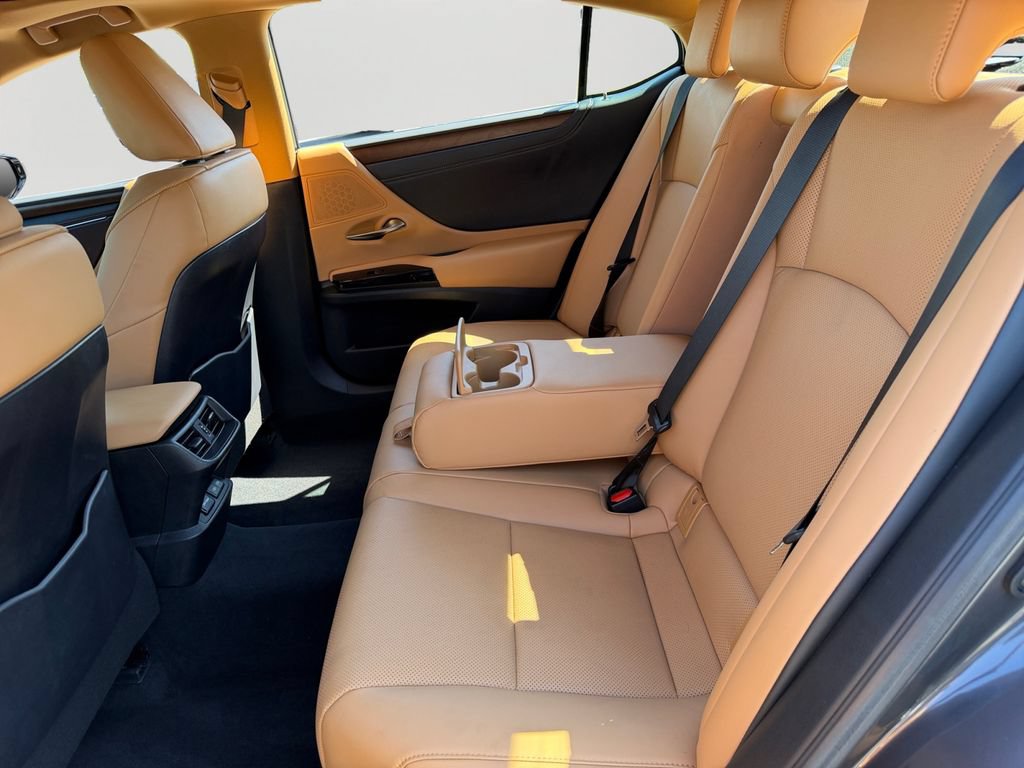 Certified 2023 Lexus ES 350 w/ Premium Package FWD image 11