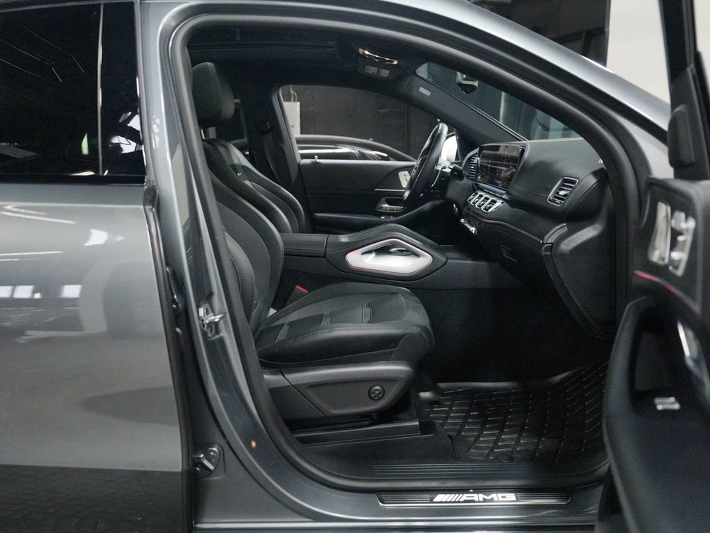 Used 2025 Mercedes-Benz GLE 53 AMG 4MATIC Coupe image 35