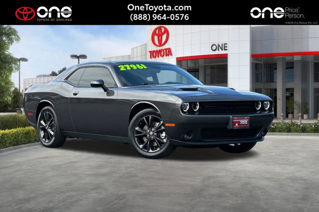 Used 2023 Dodge Challenger SXT w/ Blacktop Package