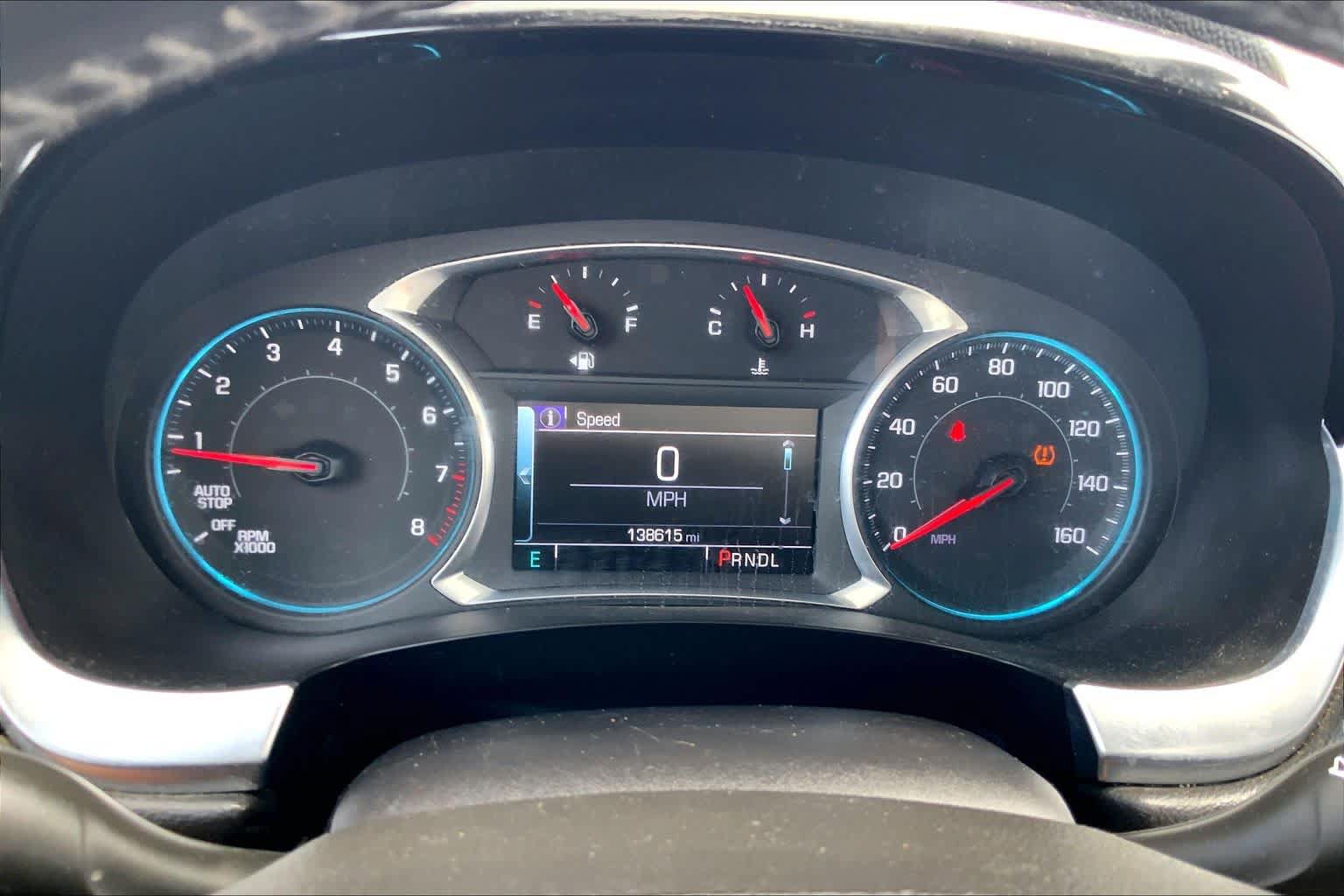 Used 2019 Chevrolet Traverse LT FWD image 26