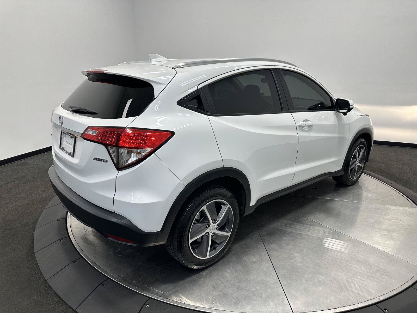 Used 2021 Honda HR-V EX image 7