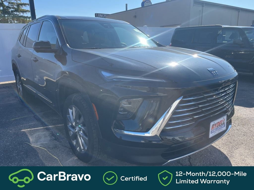 Certified 2025 Buick Enclave Preferred image 1