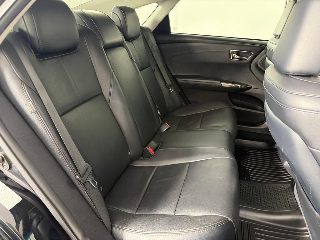 Used 2014 Toyota Avalon XLE Touring FWD image 29