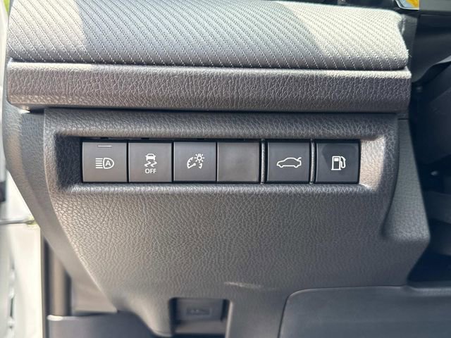 New 2026 Toyota Camry Hybrid w/ Convenience Package FWD image 23