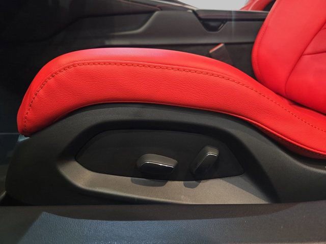 New 2026 Chevrolet Corvette Stingray Convertible w/ Battery Protection Package image 22