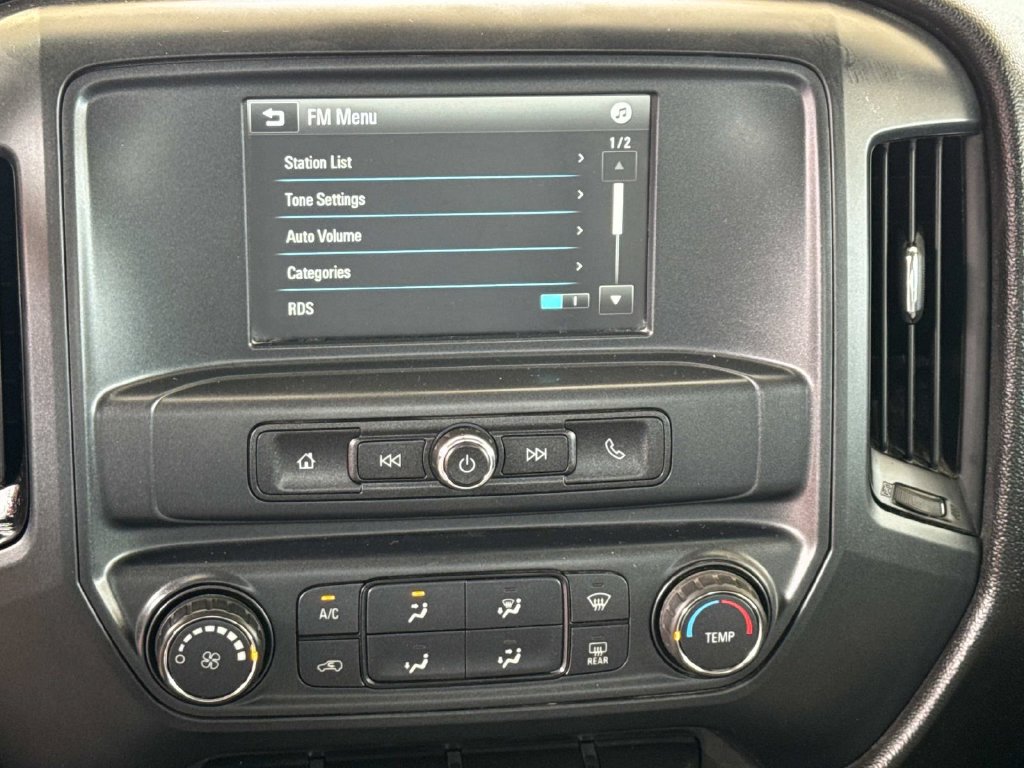 Used 2018 Chevrolet Silverado 1500 Custom w/ Custom Value Package RWD image 25