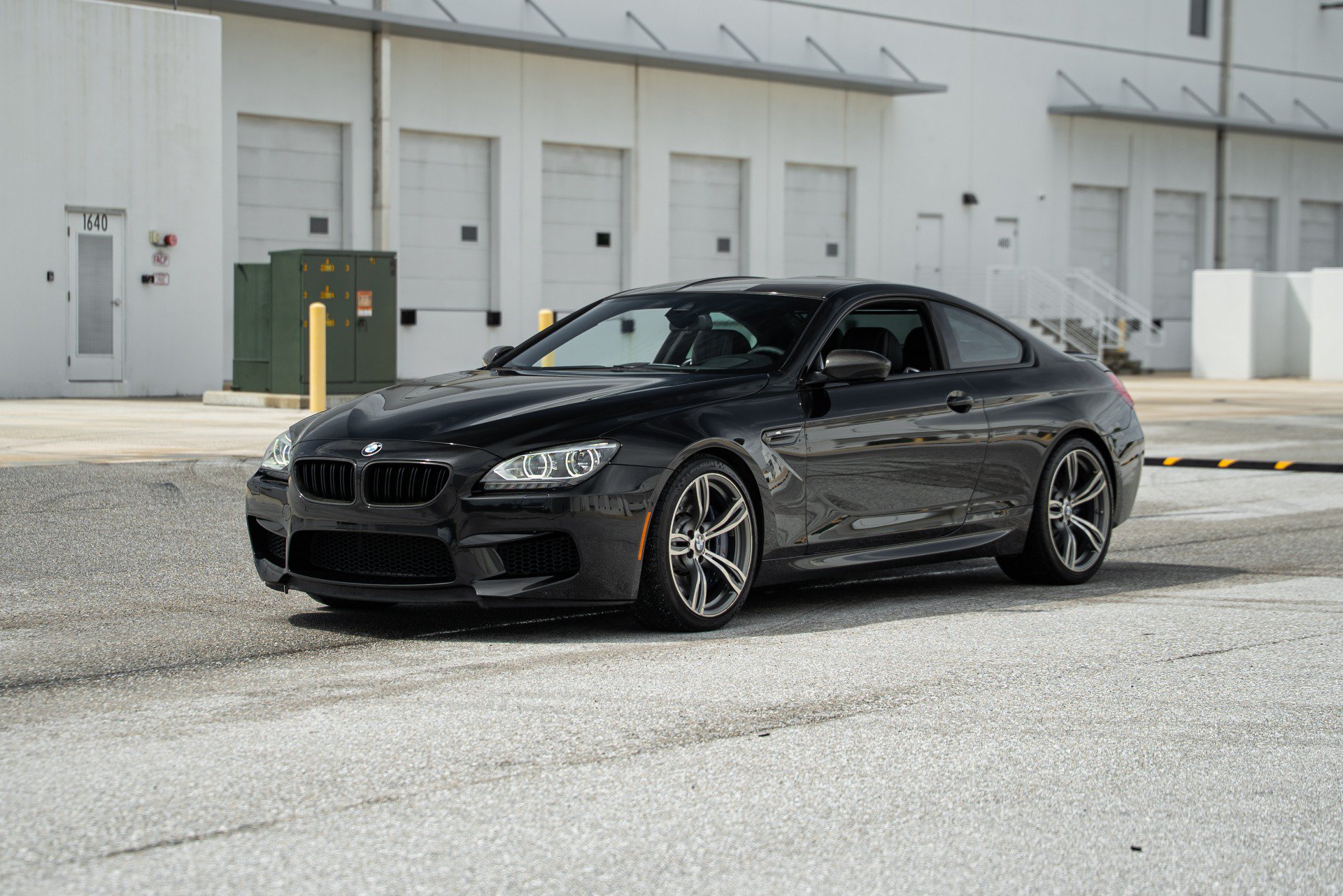 Used 2014 BMW M6 Coupe RWD image 2