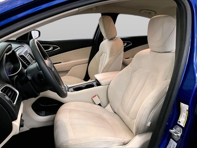 Used 2015 Chrysler 200 Limited FWD image 25