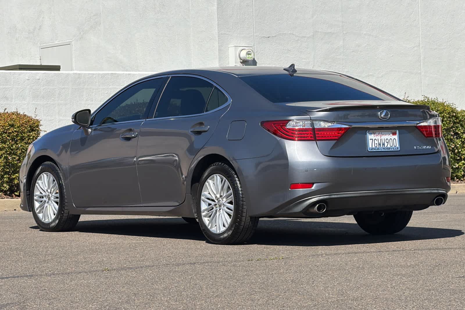 Used 2014 Lexus ES 350 w/ Premium Package FWD image 7