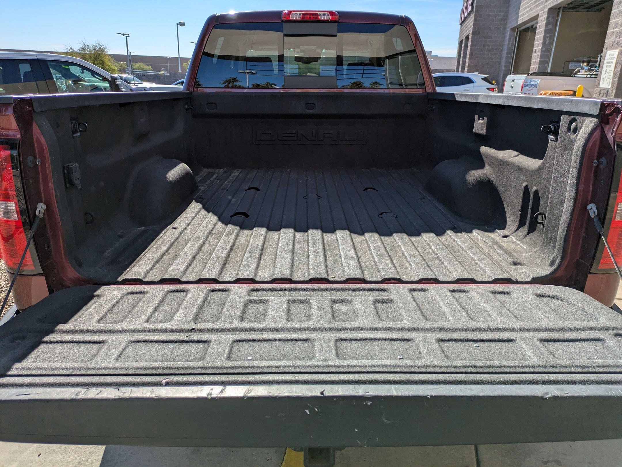 Used 2016 GMC Sierra 2500 Denali w/ Duramax Plus Package image 21