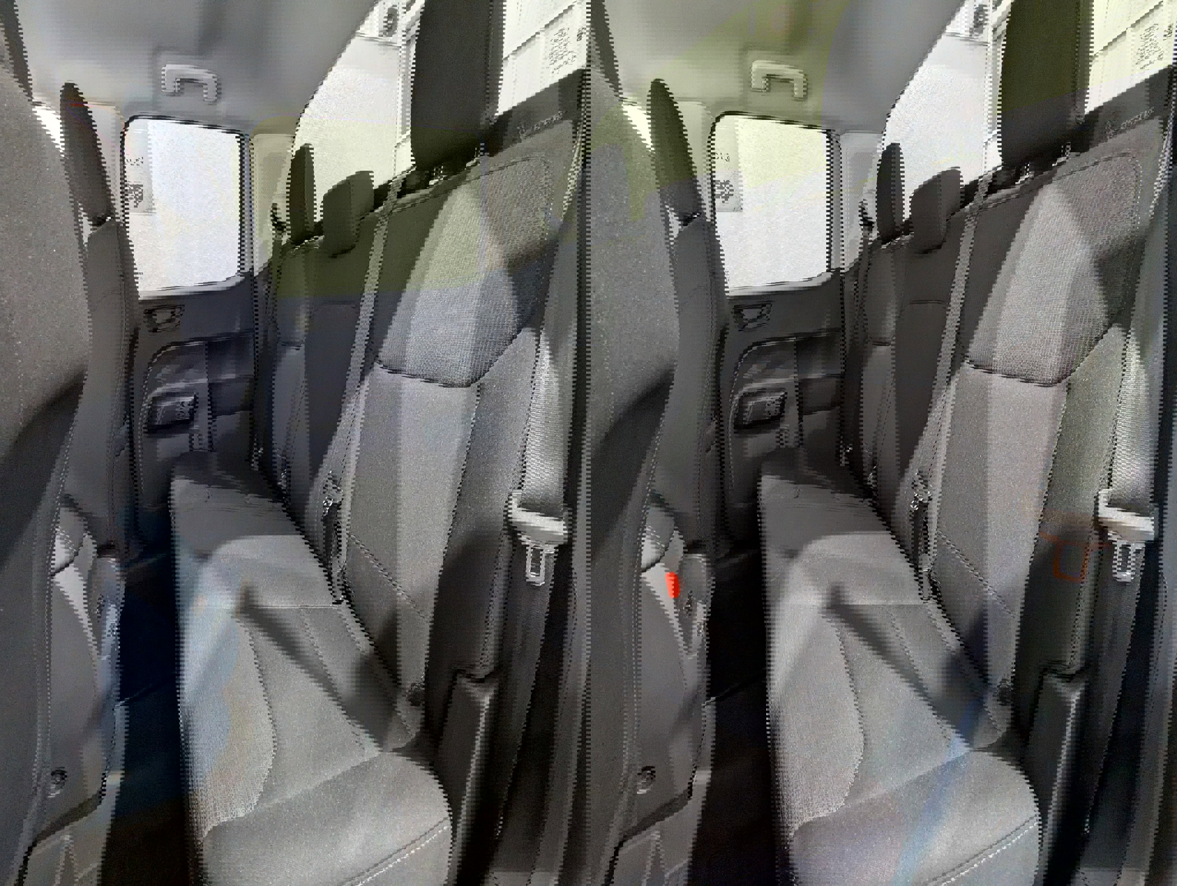 Used 2025 Ford Maverick XL image 12