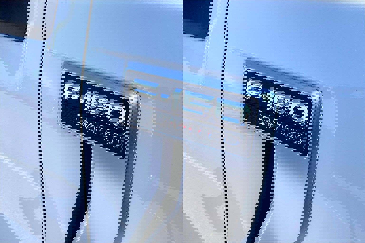 Used 2022 Ford F150 Limited image 8