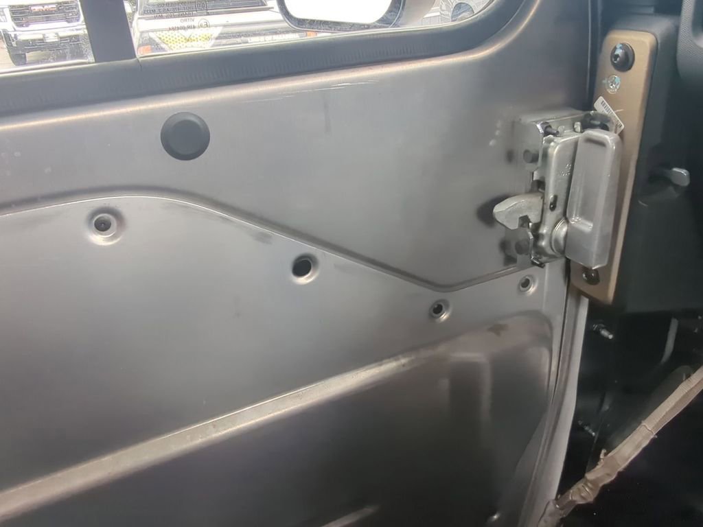 Used 2023 Chevrolet Brightdrop 600 w/ Active Safety Package 2 AWD/4WD image 23