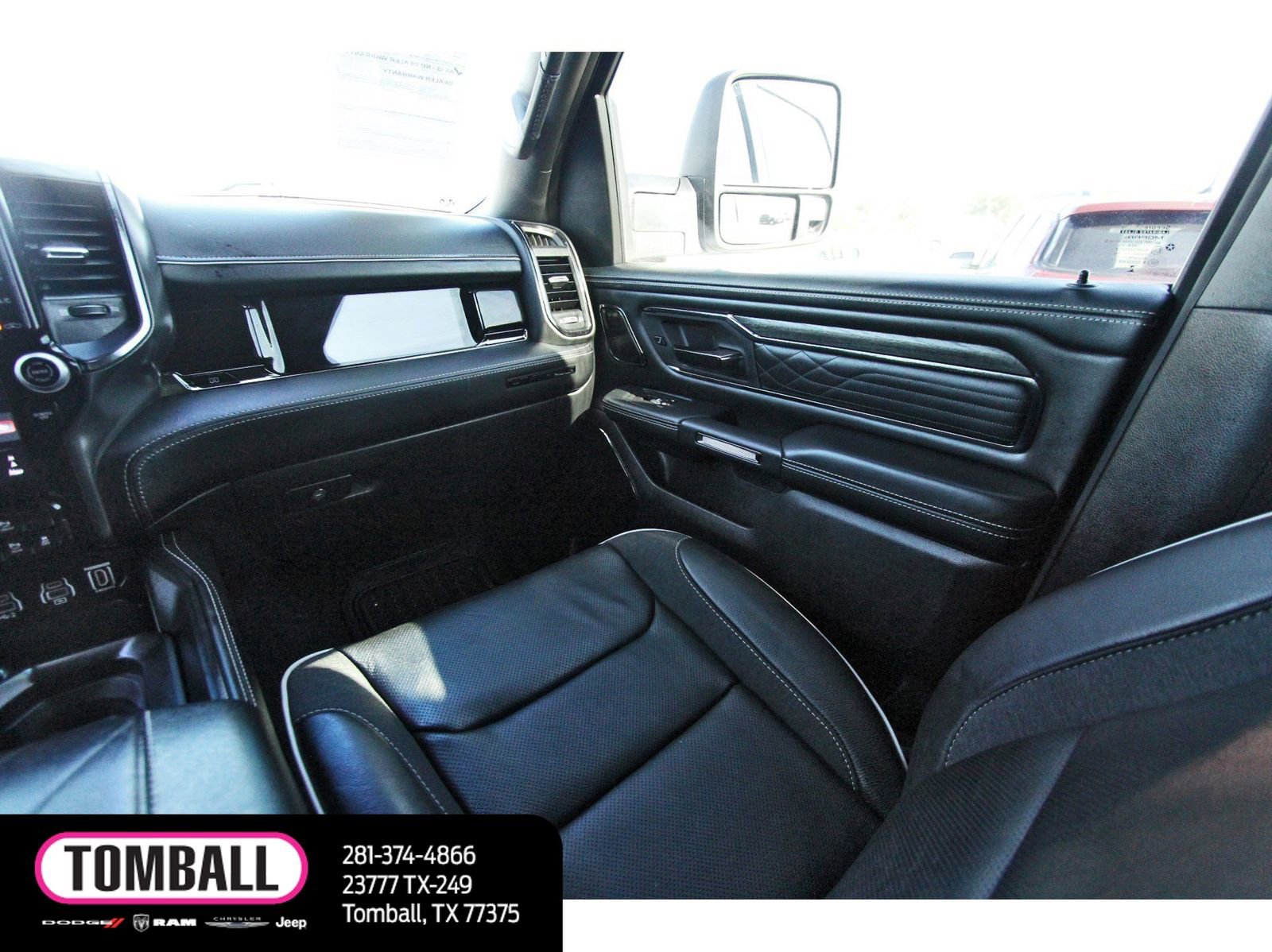 Used 2025 RAM 1500 Limited w/ Off Road Group image 11