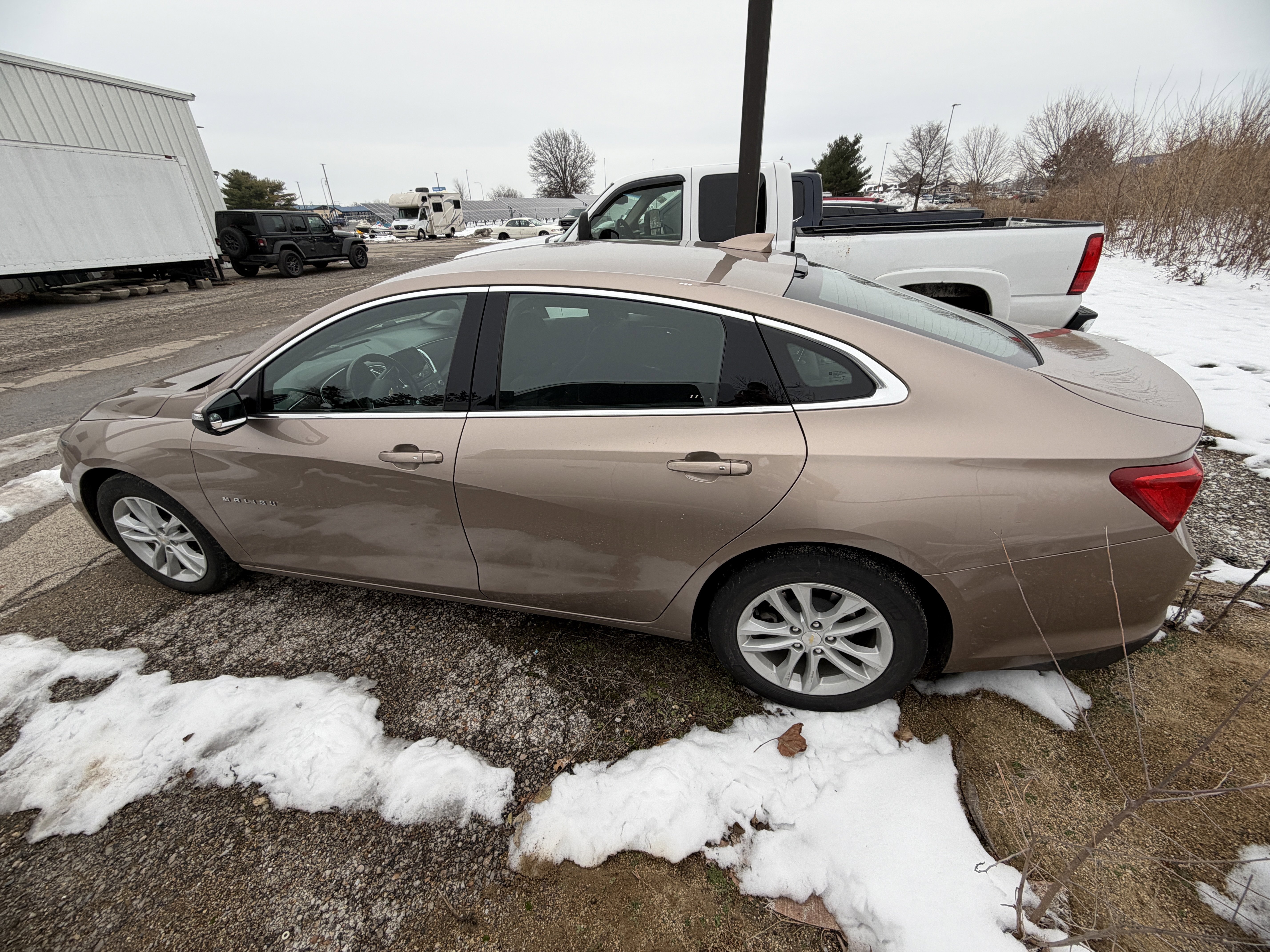 Used 2018 Chevrolet Malibu LT image 9