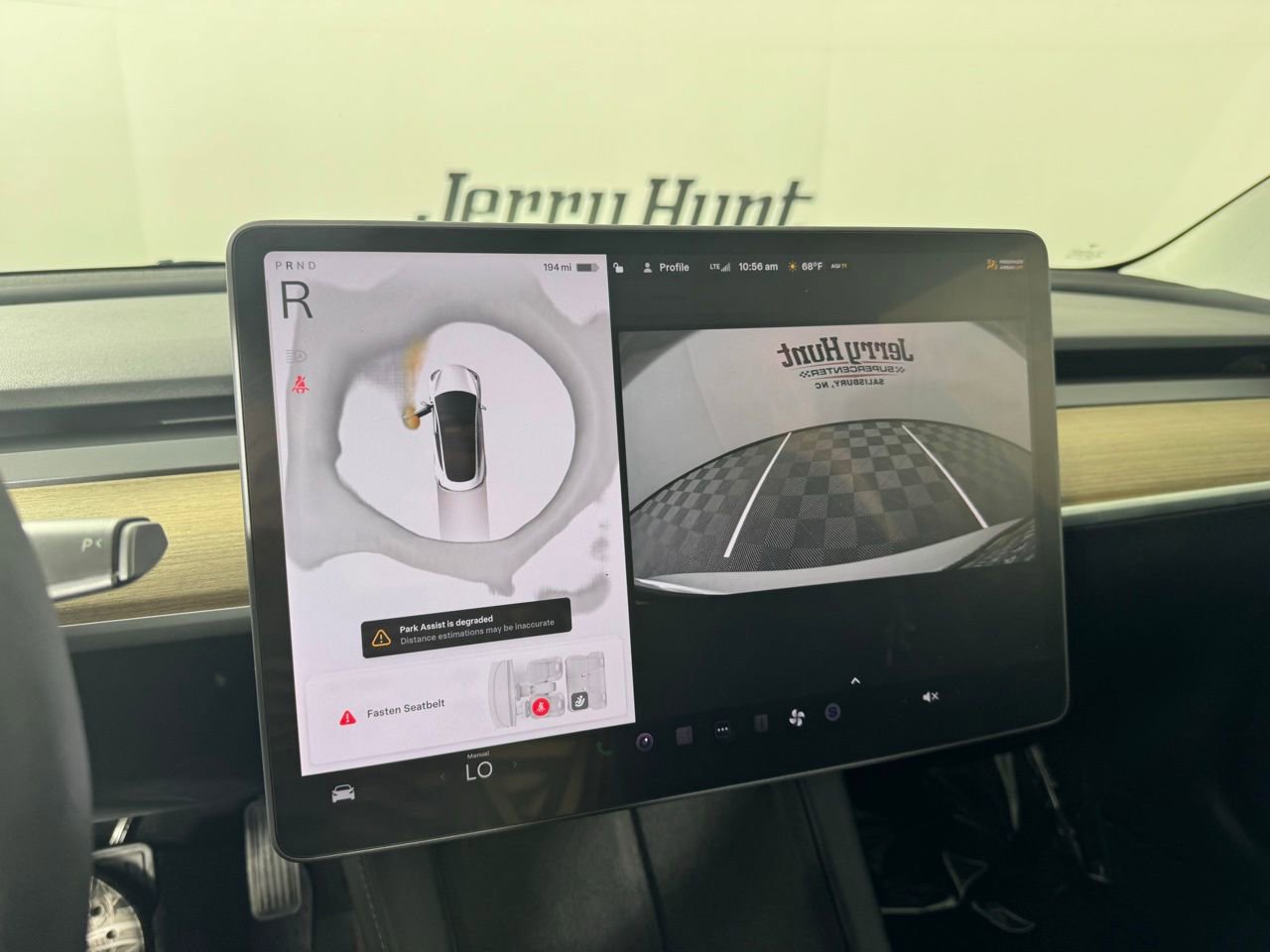 Used 2023 Tesla Model 3 Standard Range image 2