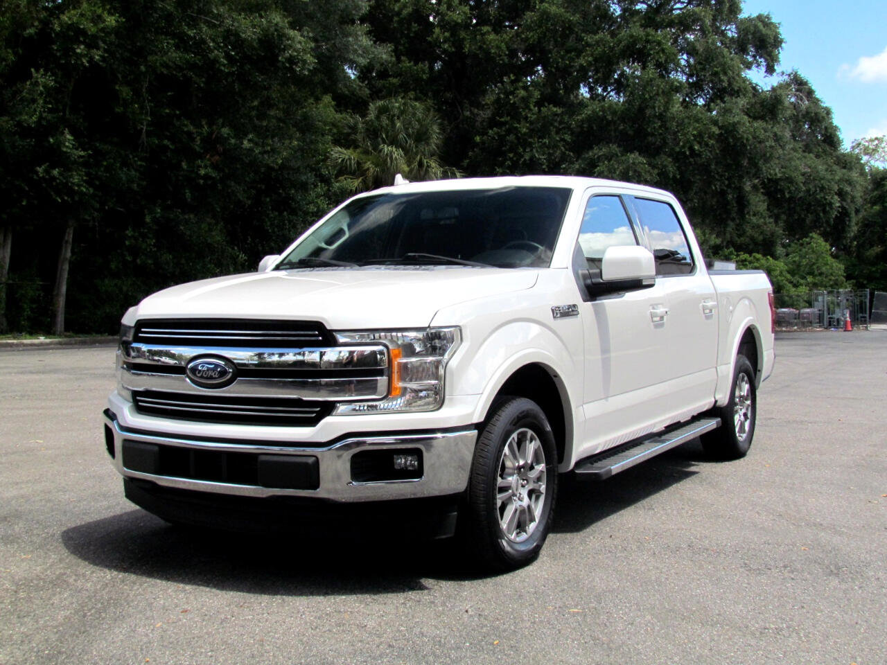 Used 2018 Ford F150 Lariat w/ Trailer Tow Package image 2