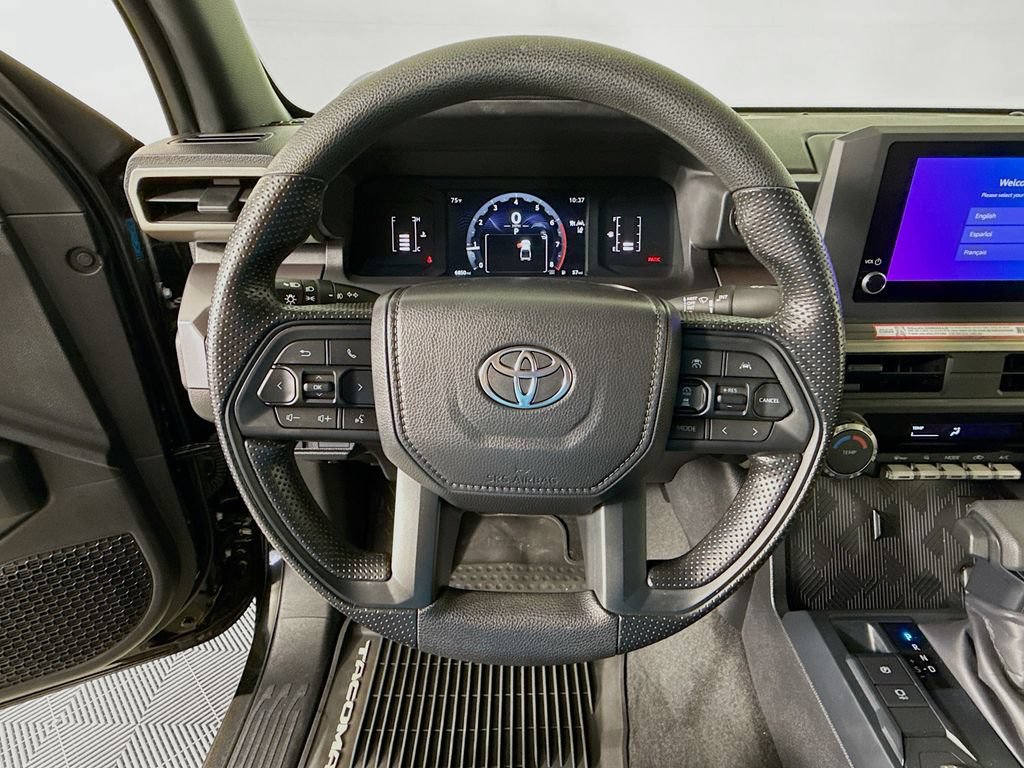 Used 2025 Toyota Tacoma SR5 RWD image 11