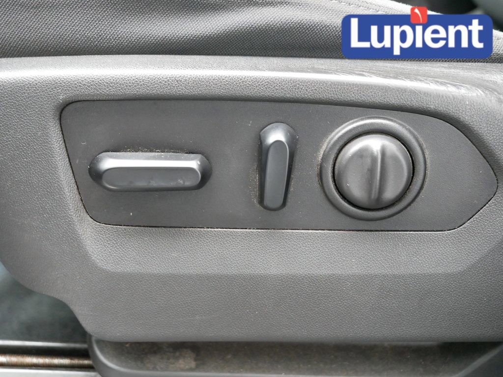 Used 2020 Chevrolet Silverado 1500 RST w/ All-Star Edition image 13