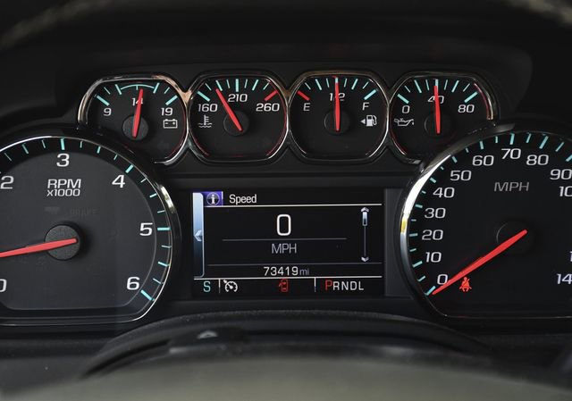 Used 2018 GMC Yukon SLE w/ SLE Value Package image 10