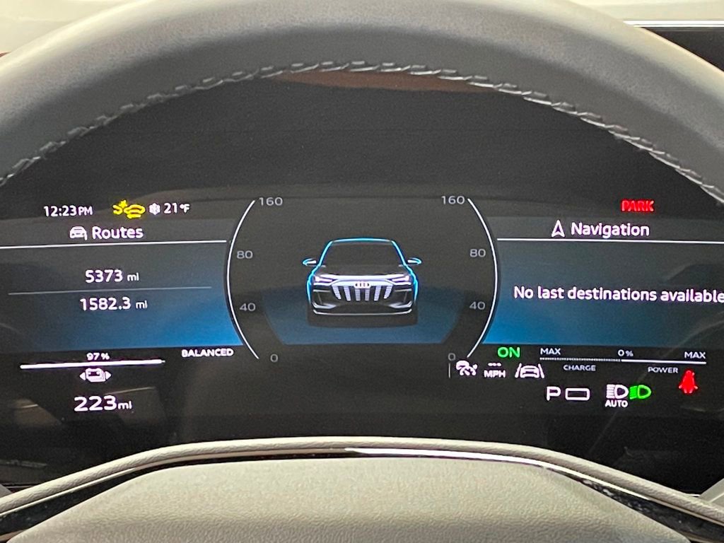 Used 2025 Audi Q6 e-tron Premium Plus w/ Premium Plus image 29