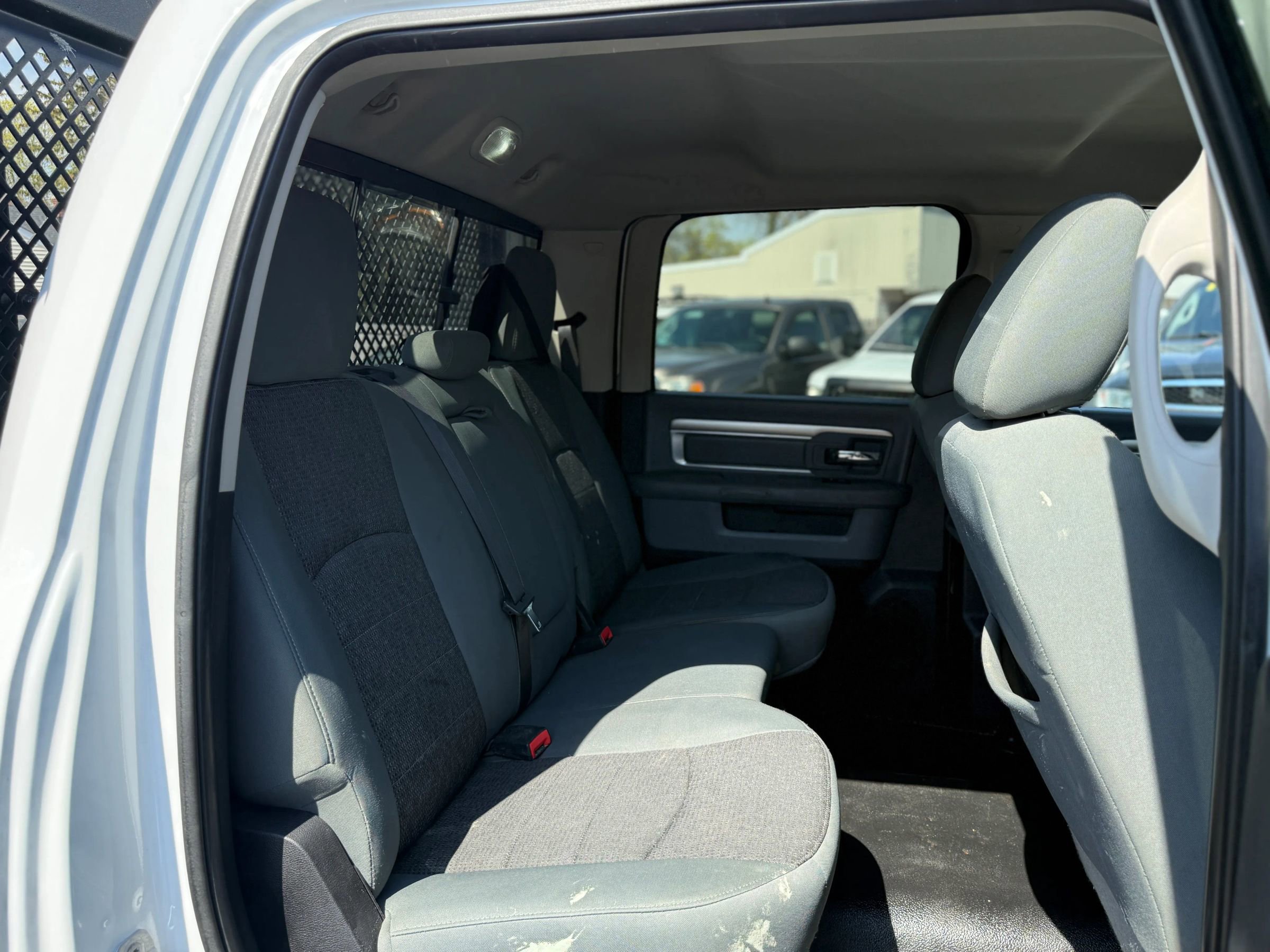 Used 2015 RAM 3500 SLT w/ Quick Order Package 29G SLT AWD/4WD image 41