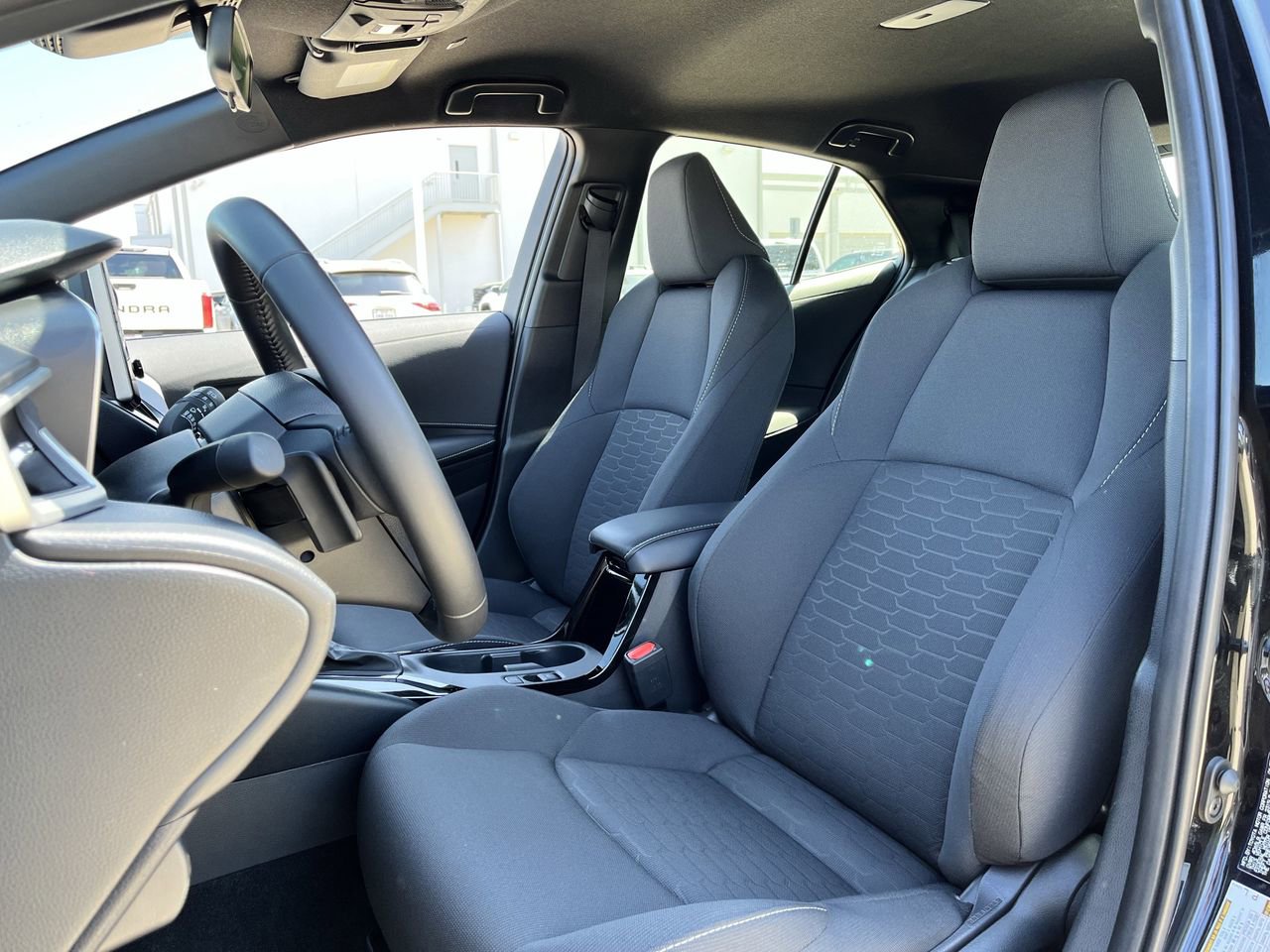 Used 2025 Toyota Corolla SE image 20