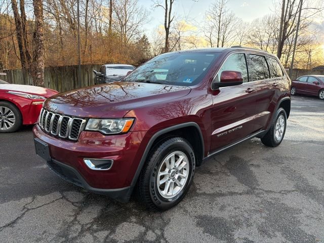 Used 2020 Jeep Grand Cherokee Laredo AWD/4WD image 3