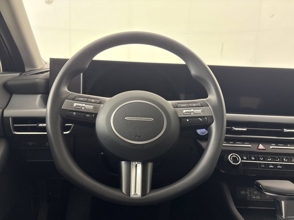New 2026 Hyundai Sonata SE FWD image 23