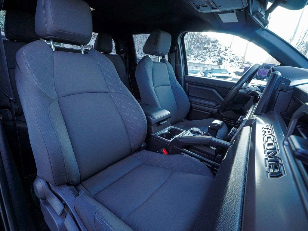 Used 2024 Toyota Tacoma SR5 image 42