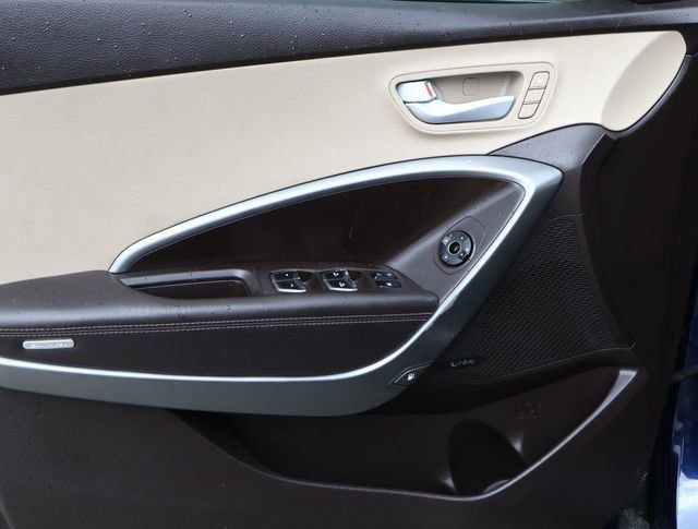 Used 2018 Hyundai Santa Fe Sport w/ 2.4L Tech Package 04 FWD image 16