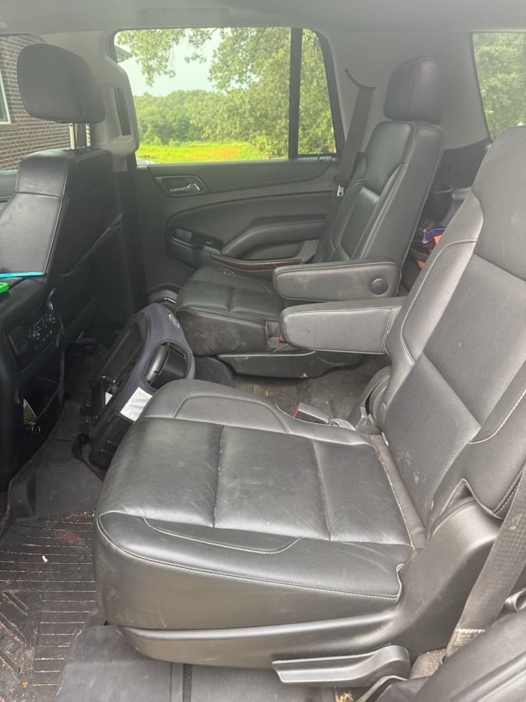 Used 2019 GMC Yukon SLT w/ Premium Edition AWD/4WD image 5