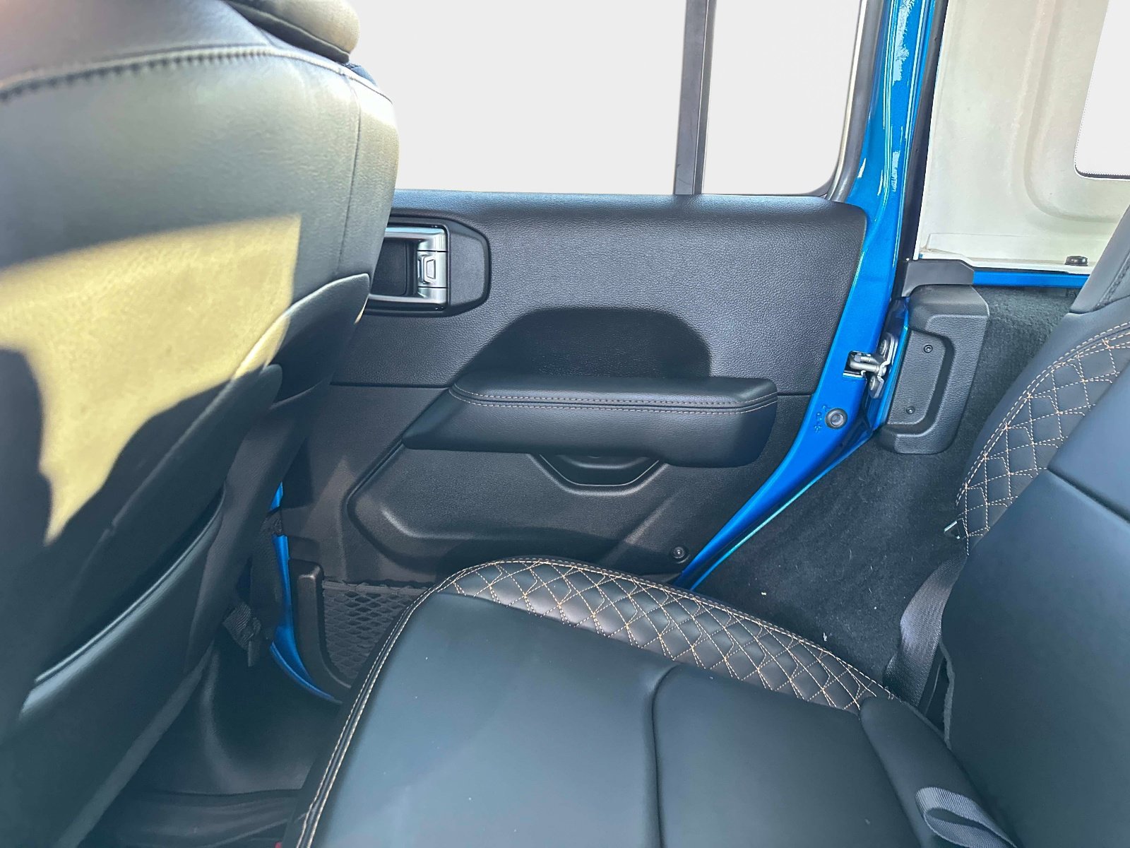 Certified 2022 Jeep Wrangler Unlimited Sahara image 15