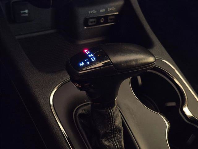 Used 2019 Dodge Durango R/T w/ Technology Group AWD/4WD image 7