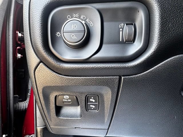 Used 2024 RAM 1500 Big Horn AWD/4WD image 20