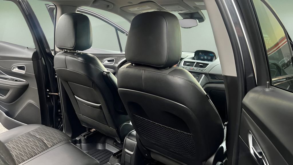 Used 2016 Buick Encore AWD image 24