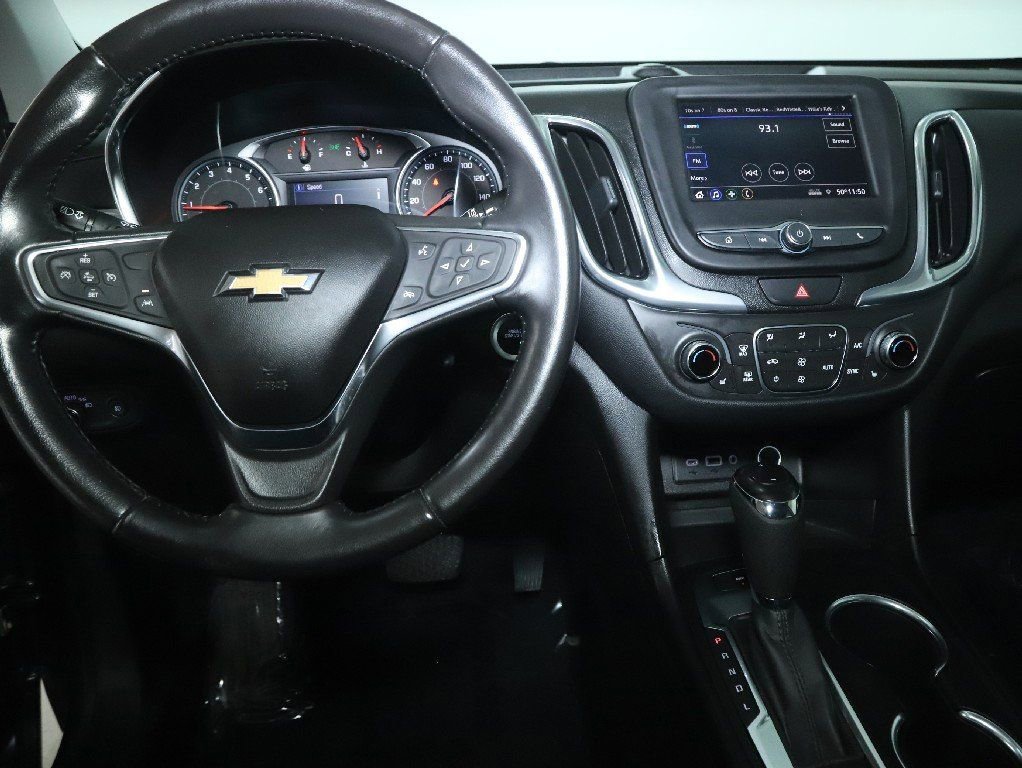Used 2020 Chevrolet Equinox LT w/ Driver Convenience Package AWD/4WD image 28