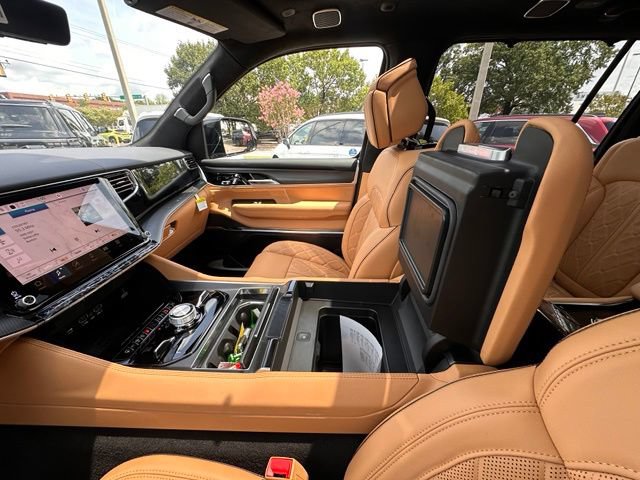 New 2026 Jeep Grand Wagoneer L Summit AWD/4WD image 25