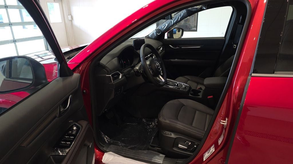New 2025 MAZDA CX-5 Signature image 10