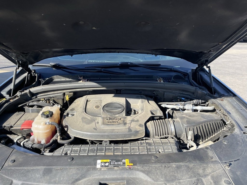 Used 2021 Jeep Grand Cherokee L Overland w/ Advanced Protech Group III image 33