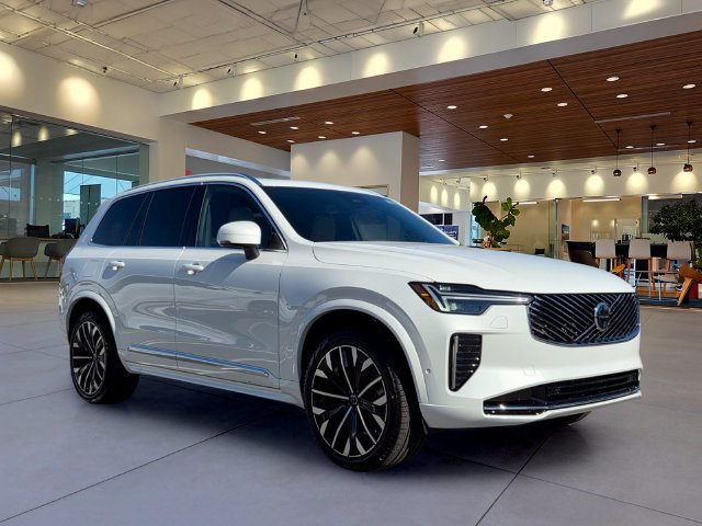 New 2027 Volvo XC90 B6 Plus AWD/4WD image 6
