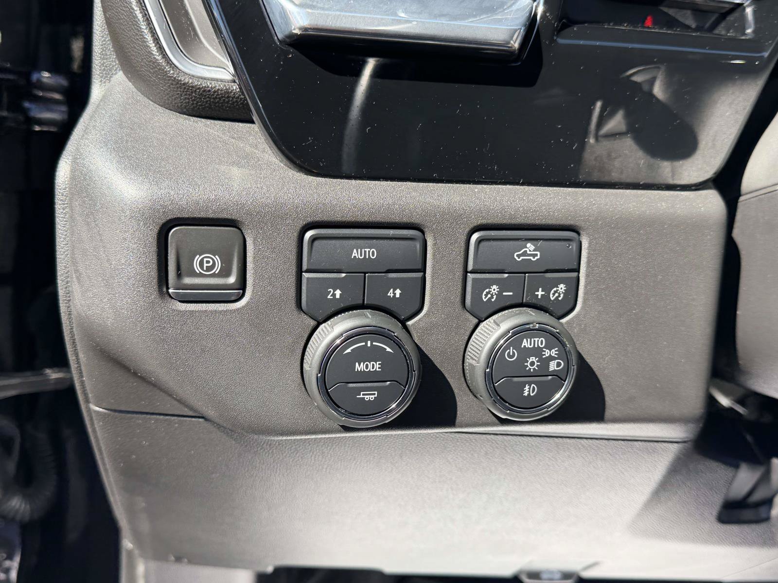 Certified 2023 Chevrolet Silverado 1500 RST AWD/4WD image 32