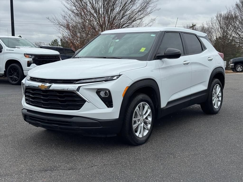 Used 2024 Chevrolet TrailBlazer LS w/ LS Convenience Package image 7